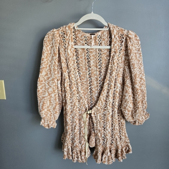 NWT FREE PEOPLE Yesterday Puff Sleeve Toggle Closure Cardigan- Large, Toast - Picture 7 of 9